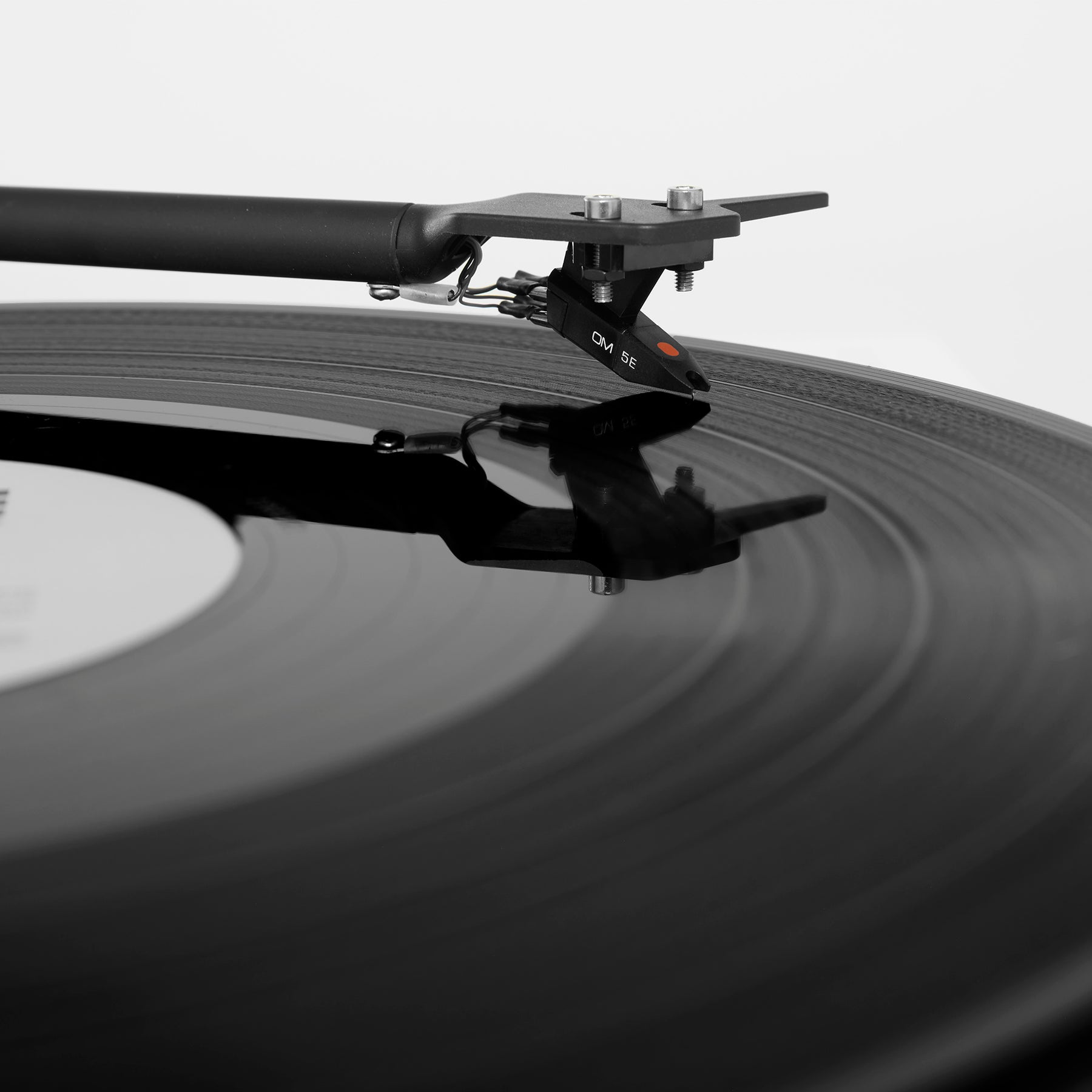 Platines Vinyles – Manufacture TRIANGLE Hi-Fi